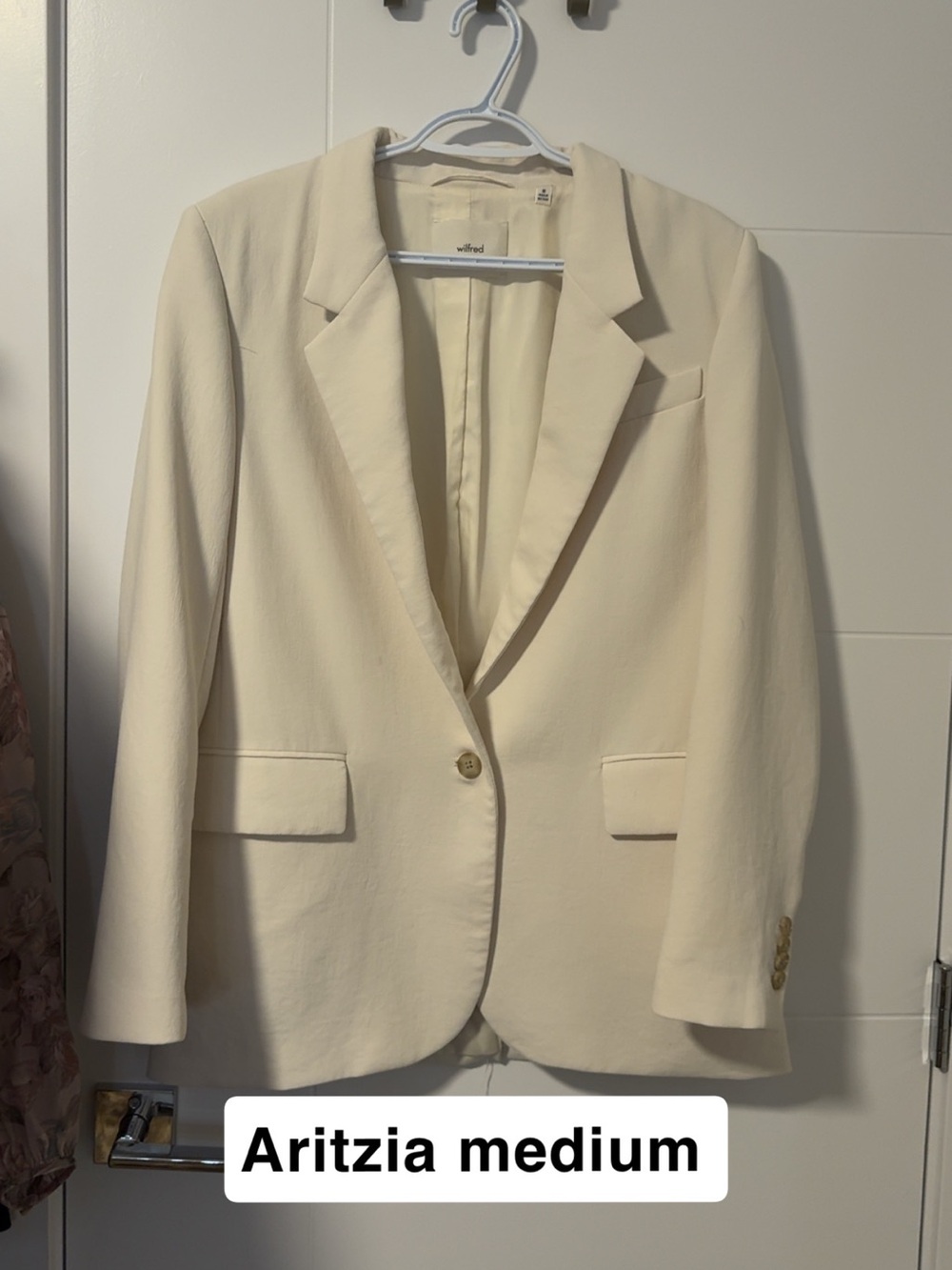 Aritzia Cream Single-Button Blazer